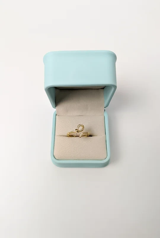 Crystal Infinity Twist Finger Ring