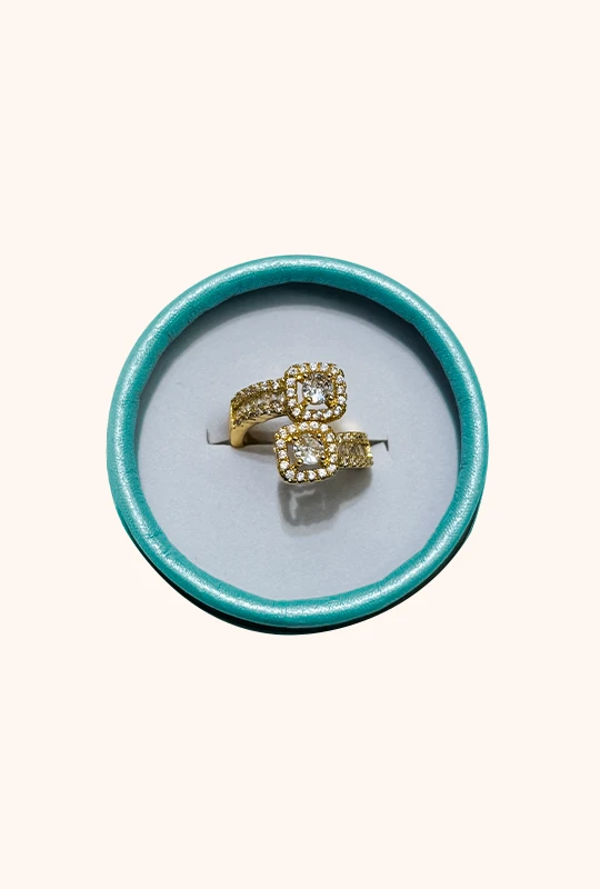 Golden Crystal Bloom Ring